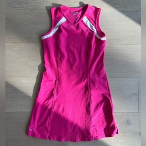 Nike tennis dress L (fits like a XS or S)